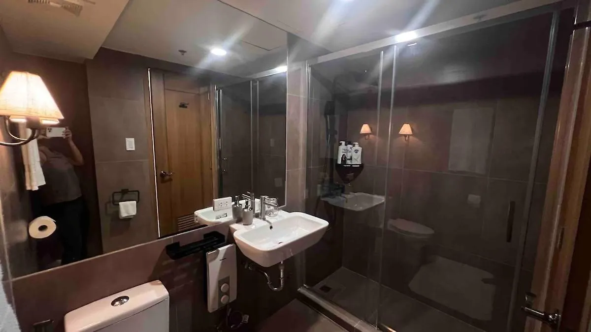 3 Bedroom Beautiful And Cozy Loft In Poblacion Makati Manila Apartment
