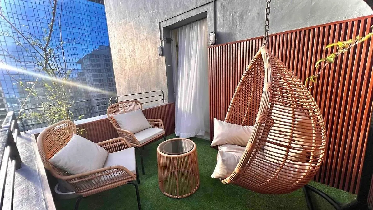 3 Bedroom Beautiful And Cozy Loft In Poblacion Makati Manila Apartment