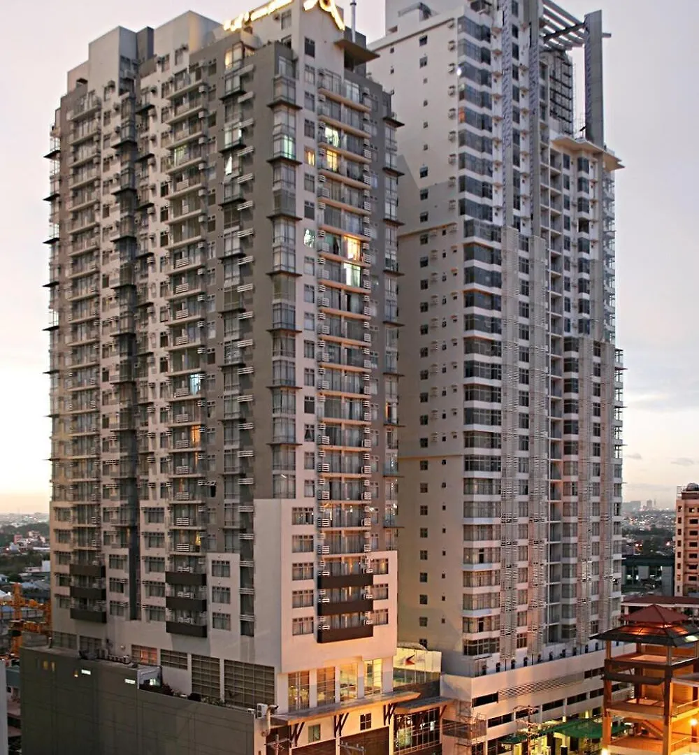 3 Bedroom Beautiful And Cozy Loft In Poblacion Makati Manila 0*,  Philippines