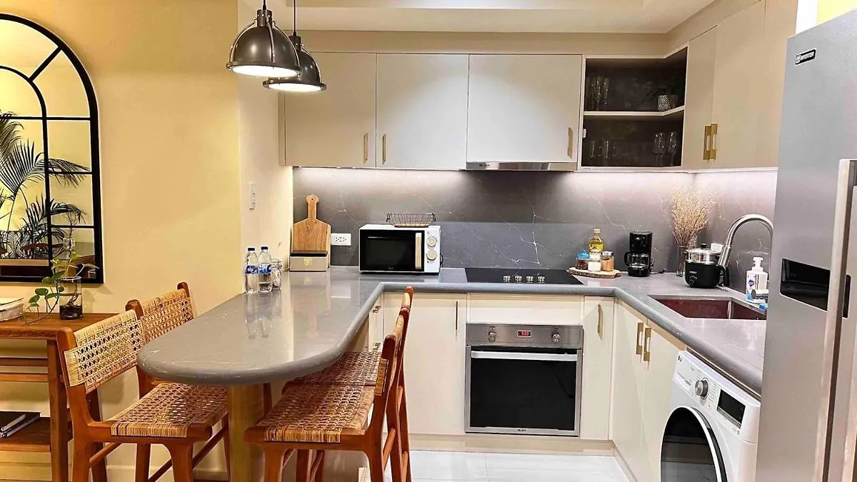 3 Bedroom Beautiful And Cozy Loft In Poblacion Makati Manila