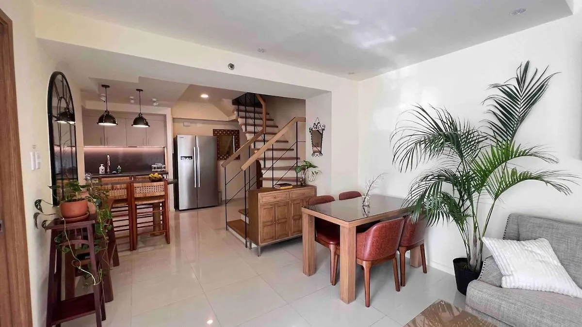 3 Bedroom Beautiful And Cozy Loft In Poblacion Makati Manila