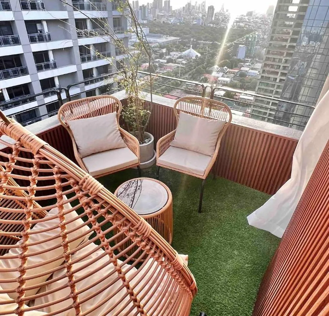 3 Bedroom Beautiful And Cozy Loft In Poblacion Makati Manila Apartment